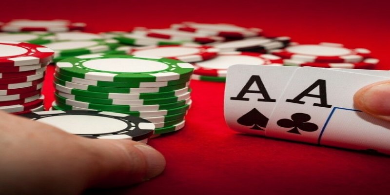 Poker luôn thu hút sự quan tâm của mọi người